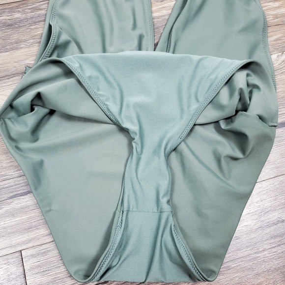 Aerie One Piece Deep V-Neck Plunge Sage Swimsuit Size Medium - Picture 7 of 8